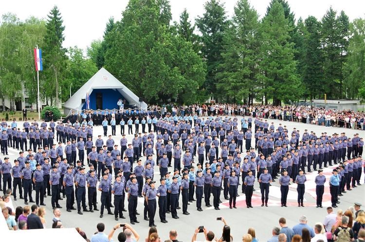 Slika /PU_KZ/Vijesti 2019/Postani policajac.jpg